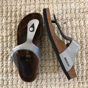 Birkenstock Silver Gizeh Sandals